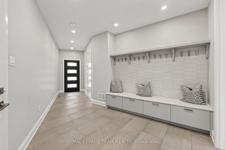 Photo 23 at 1670 ORTONA Avenue, Nepean (Carleton Heights), Ottawa