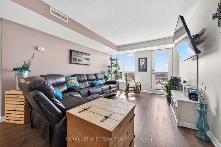 Photo 22 at 811 - 120 Grant Carman Drive, Nepean (Mooneys Bay/Revelstoke), Ottawa