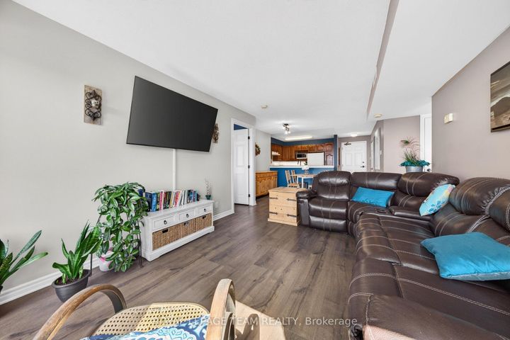 Photo 25 at 811 - 120 Grant Carman Drive, Nepean (Mooneys Bay/Revelstoke), Ottawa