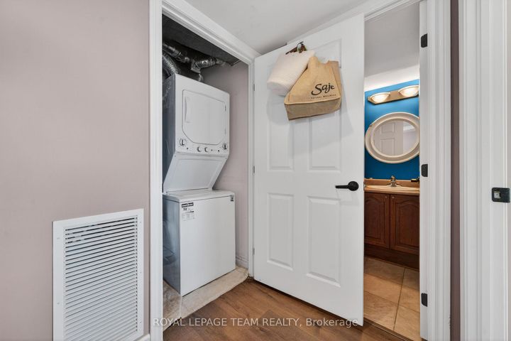 Photo 34 at 811 - 120 Grant Carman Drive, Nepean (Mooneys Bay/Revelstoke), Ottawa