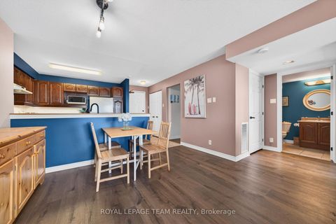 Photo 16 at 811 - 120 Grant Carman Drive, Nepean (Mooneys Bay/Revelstoke), Ottawa