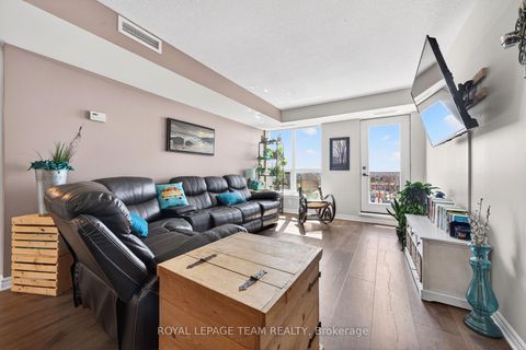 Photo 22 at 811 - 120 Grant Carman Drive, Nepean (Mooneys Bay/Revelstoke), Ottawa