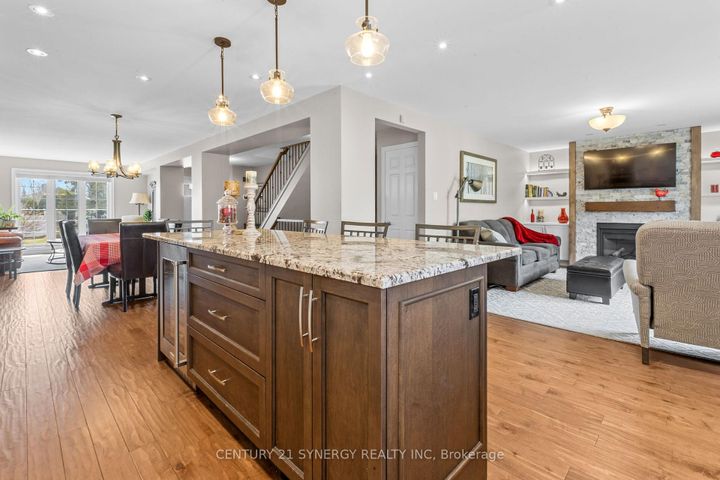 Photo 16 at 40 Brockington Crescent, Nepean (Tanglewood), Ottawa