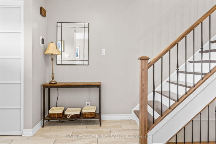 Photo 25 at 40 Brockington Crescent, Nepean (Tanglewood), Ottawa