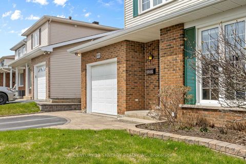 Photo 2 at 40 Brockington Crescent, Nepean (Tanglewood), Ottawa