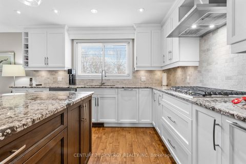 Photo 13 at 40 Brockington Crescent, Nepean (Tanglewood), Ottawa