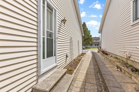 Photo 48 at 40 Brockington Crescent, Nepean (Tanglewood), Ottawa