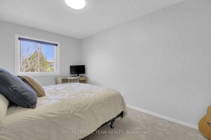 Photo 24 at 207 Beatrice Drive, Nepean (Longfields), Ottawa