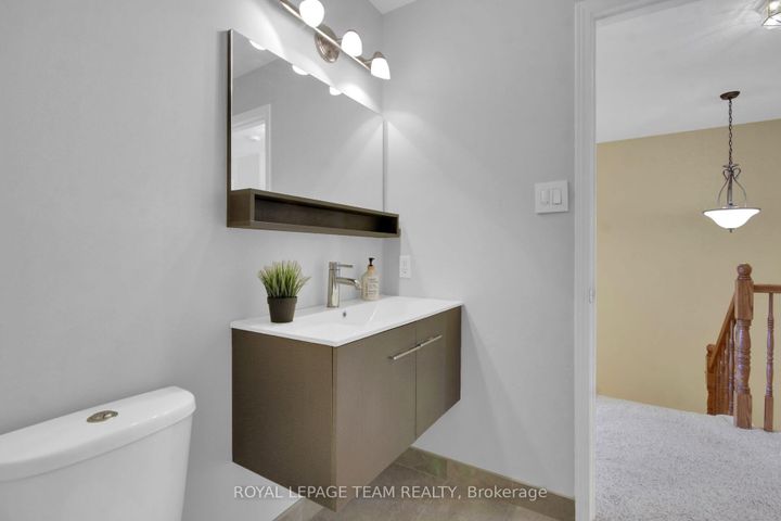 Photo 29 at 207 Beatrice Drive, Nepean (Longfields), Ottawa