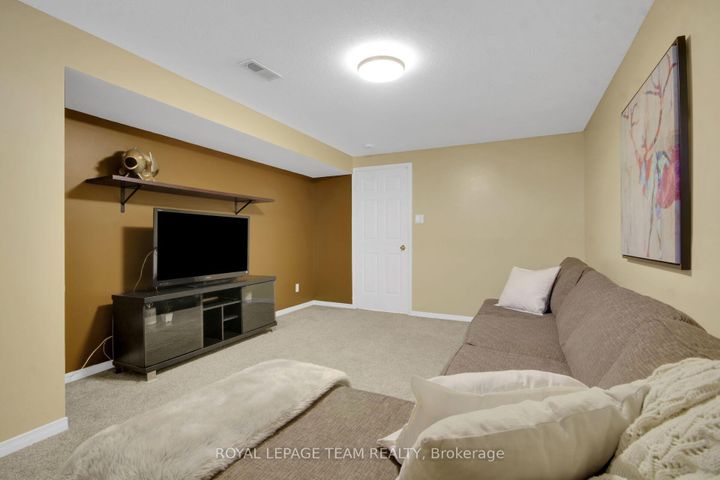 Photo 31 at 207 Beatrice Drive, Nepean (Longfields), Ottawa