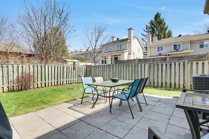 Photo 36 at 207 Beatrice Drive, Nepean (Longfields), Ottawa