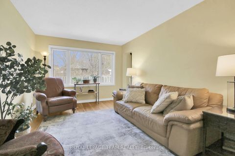 Photo 8 at 207 Beatrice Drive, Nepean (Longfields), Ottawa