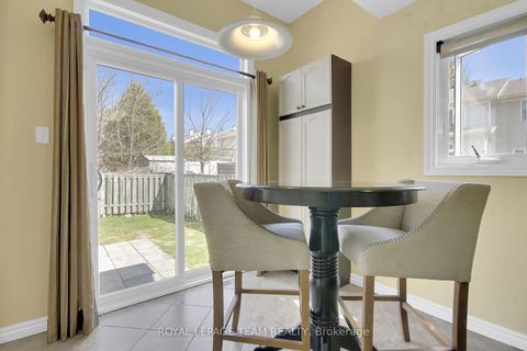 Photo 13 at 207 Beatrice Drive, Nepean (Longfields), Ottawa