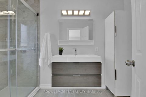 Photo 21 at 207 Beatrice Drive, Nepean (Longfields), Ottawa