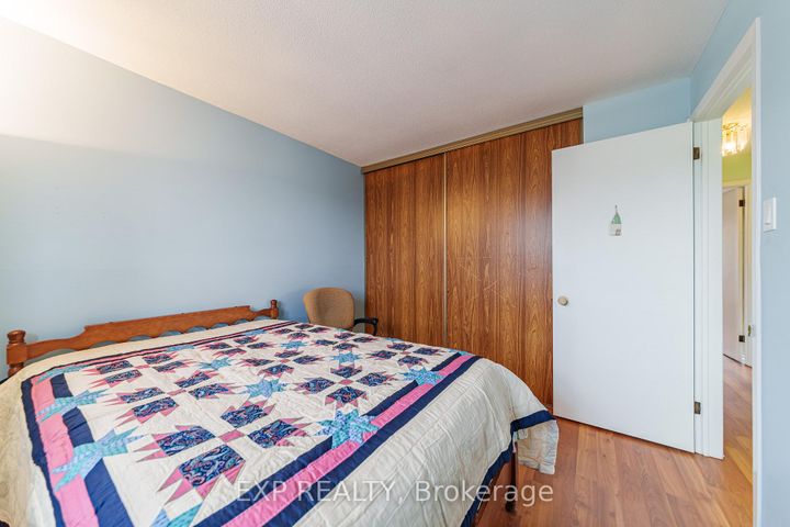 Photo 21 at 31 Coolspring Crescent, Nepean (Borden Farm/Stewart Farm/Carleton Heights/Parkwood Hills), Ottawa