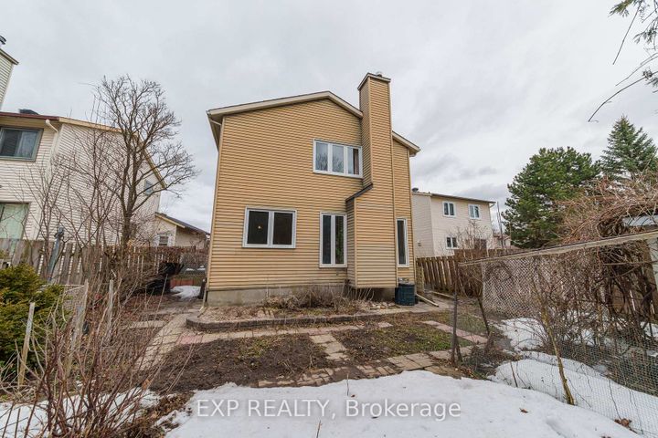 Photo 39 at 31 Coolspring Crescent, Nepean (Borden Farm/Stewart Farm/Carleton Heights/Parkwood Hills), Ottawa
