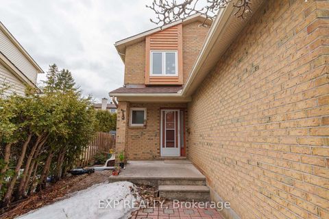 Photo 1 at 31 Coolspring Crescent, Nepean (Borden Farm/Stewart Farm/Carleton Heights/Parkwood Hills), Ottawa