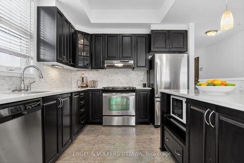Photo 10 at 401 - 399 Bayrose Drive W, Nepean (Strandherd), Ottawa