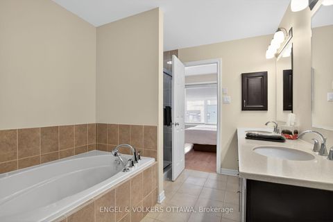 Photo 15 at 401 - 399 Bayrose Drive W, Nepean (Strandherd), Ottawa