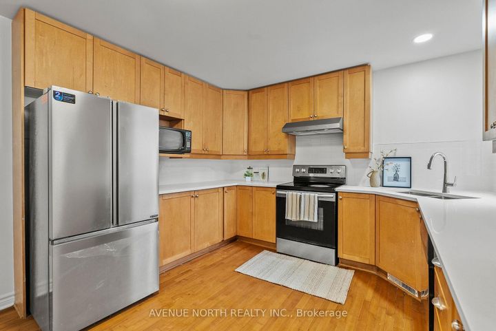 Photo 6 at 244 DEERFOX Drive, Nepean (Longfields), Ottawa