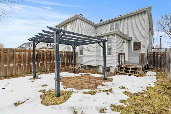 Photo 25 at 244 DEERFOX Drive, Nepean (Longfields), Ottawa