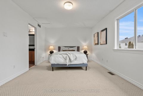 Photo 10 at 244 DEERFOX Drive, Nepean (Longfields), Ottawa