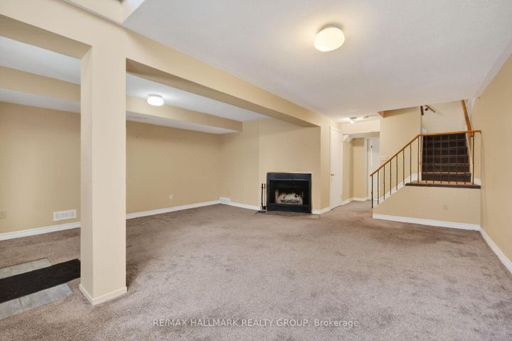 Photo 41 at 40 Bridgewater Terrace, Nepean (Cedargrove/Fraserdale), Ottawa