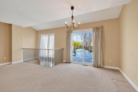 Photo 11 at 40 Bridgewater Terrace, Nepean (Cedargrove/Fraserdale), Ottawa