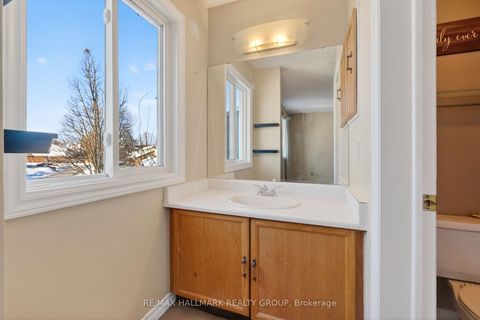 Photo 28 at 40 Bridgewater Terrace, Nepean (Cedargrove/Fraserdale), Ottawa