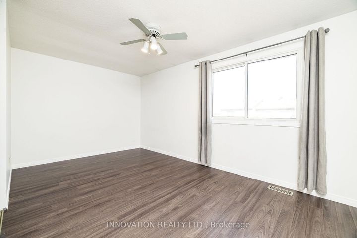 Photo 13 at 338 Woodfield Drive, Nepean (Tanglewood), Ottawa