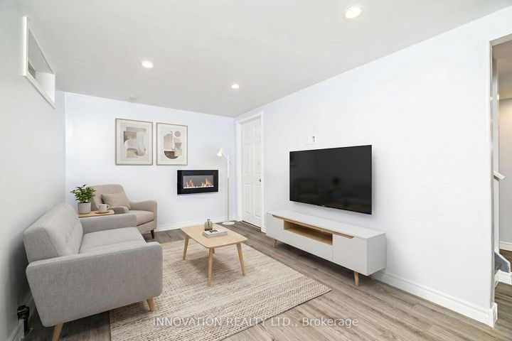 Photo 24 at 338 Woodfield Drive, Nepean (Tanglewood), Ottawa