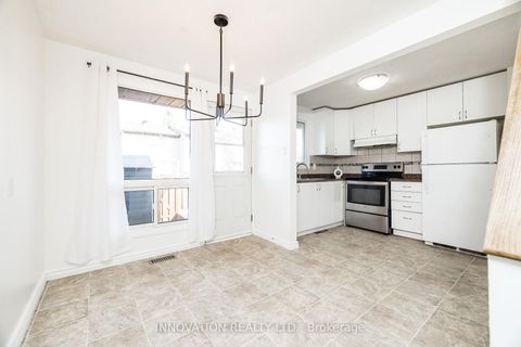 Photo 9 at 338 Woodfield Drive, Nepean (Tanglewood), Ottawa