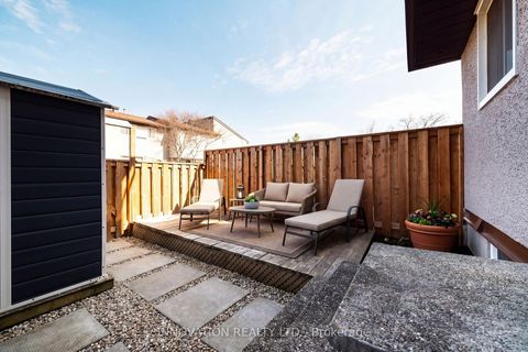 Photo 31 at 338 Woodfield Drive, Nepean (Tanglewood), Ottawa