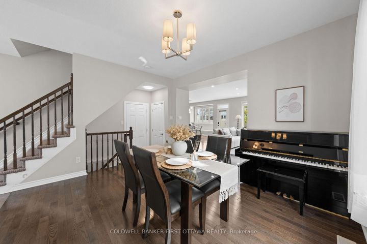 Photo 5 at 2176 SUNSET COVE Circle, Nepean (Half Moon Bay), Ottawa