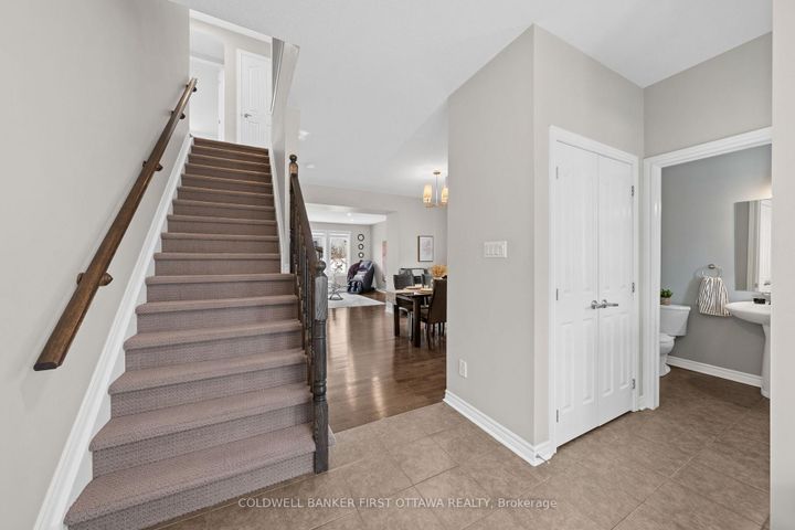 Photo 14 at 2176 SUNSET COVE Circle, Nepean (Half Moon Bay), Ottawa