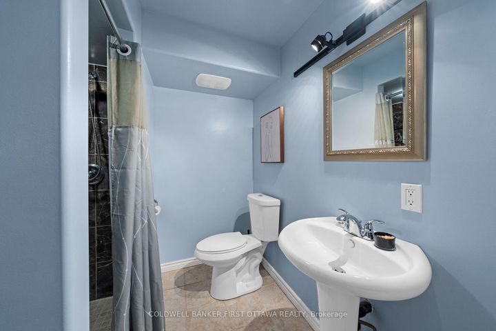 Photo 28 at 2176 SUNSET COVE Circle, Nepean (Half Moon Bay), Ottawa