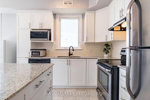 Photo 15 at E - 67 Tipperary Private, Nepean (Longfields), Ottawa