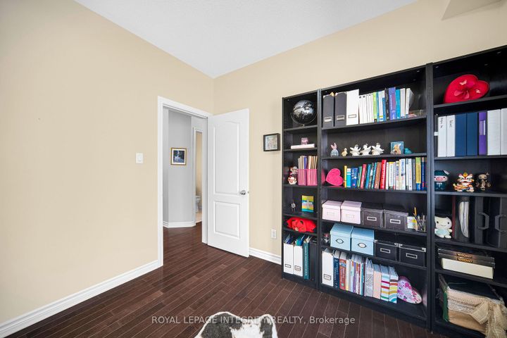 Photo 18 at 568 Egret Way, Nepean (Half Moon Bay), Ottawa