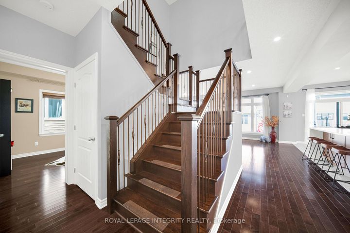 Photo 20 at 568 Egret Way, Nepean (Half Moon Bay), Ottawa