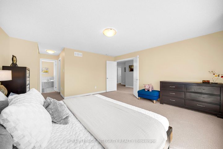 Photo 24 at 568 Egret Way, Nepean (Half Moon Bay), Ottawa