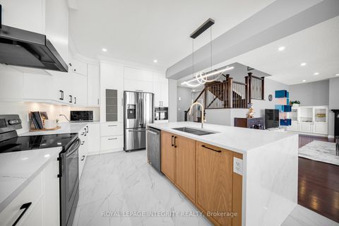 Photo 10 at 568 Egret Way, Nepean (Half Moon Bay), Ottawa