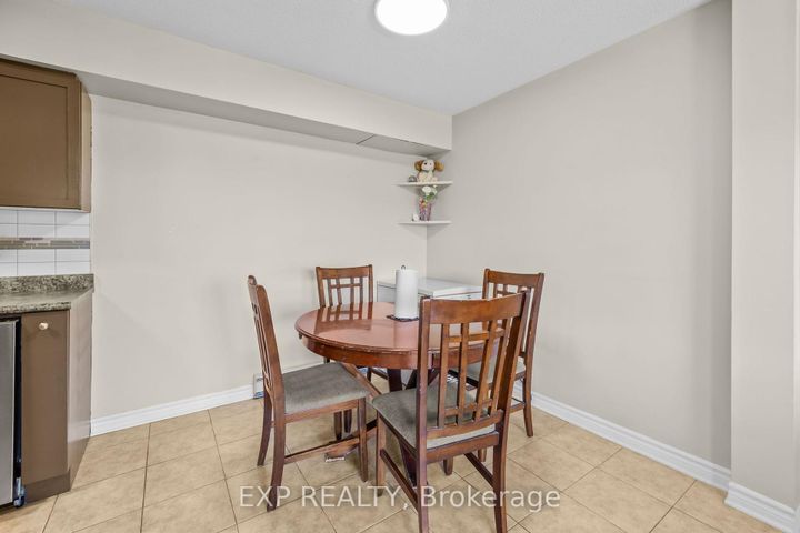 Photo 7 at I - 5 BANNER Road, Nepean (Sheahan Estates/Trend Village), Ottawa