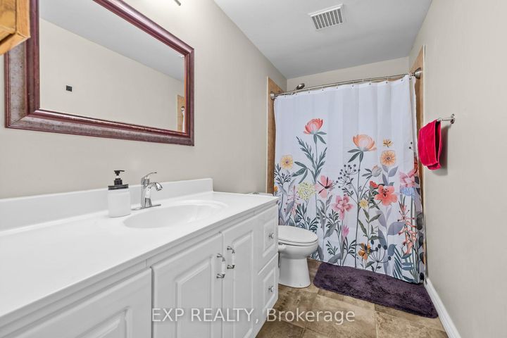 Photo 12 at I - 5 BANNER Road, Nepean (Sheahan Estates/Trend Village), Ottawa