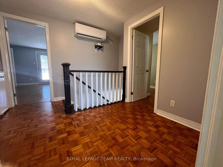 Photo 7 at 87 Grady Crescent, Nepean (Sheahan Estates/Trend Village), Ottawa
