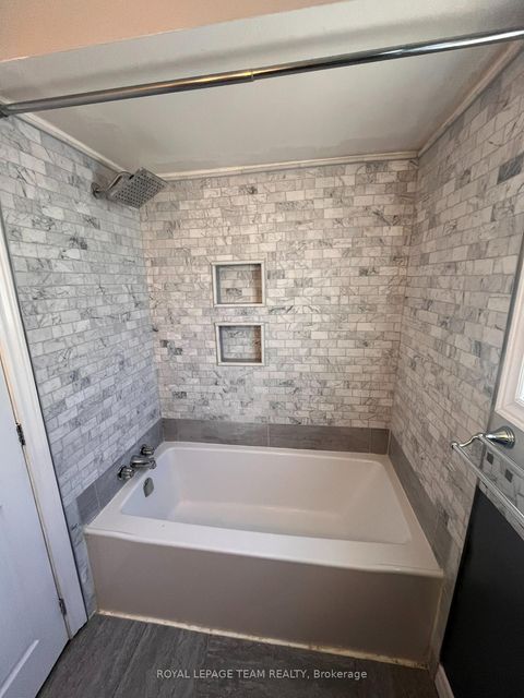 Photo 11 at 87 Grady Crescent, Nepean (Sheahan Estates/Trend Village), Ottawa