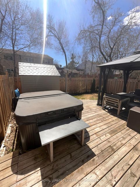 Photo 22 at 87 Grady Crescent, Nepean (Sheahan Estates/Trend Village), Ottawa