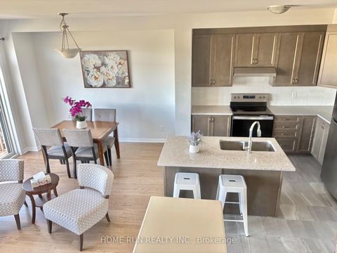 Photo 2 at 111 TEELIN Circle, Nepean (Half Moon Bay), Ottawa