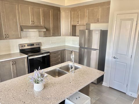Photo 3 at 111 TEELIN Circle, Nepean (Half Moon Bay), Ottawa