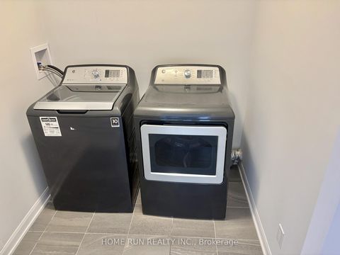 Photo 12 at 111 TEELIN Circle, Nepean (Half Moon Bay), Ottawa