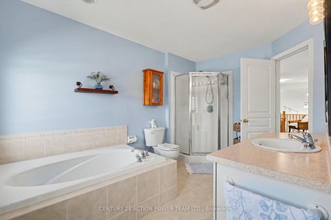 Photo 22 at 2066 Melette Crescent, Avalon East, Orleans